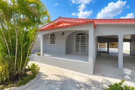 Casa com 2 Quartos à venda, 439m² no Planalto, Manaus