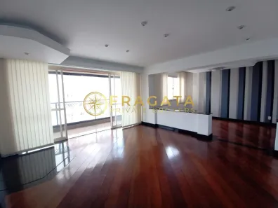 Apartamento com 3 Quartos à venda, 160m² no Pinheiros, São Paulo