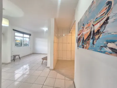 Apartamento com 2 Quartos à venda, 41m² no Barreiros, São José