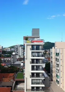 Apartamento com 3 Quartos para alugar, 116m² no América, Joinville