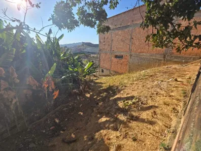 Lote/Terreno à venda, 360m² no Vila Esportiva, Vespasiano
