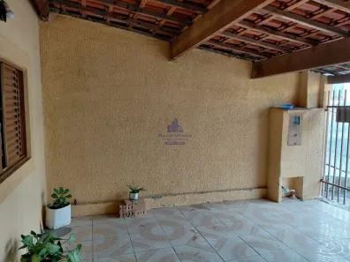 Casa com 2 Quartos à venda, 159m² no Chácara São Silvestre, Taubaté