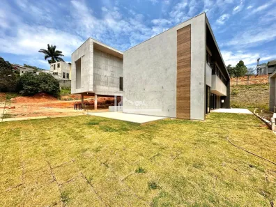 Casa de Condomínio com 4 Quartos à venda, 345m² no Garças, Belo Horizonte