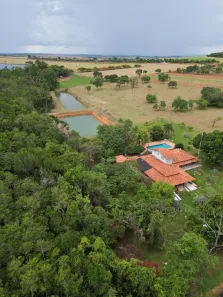 Fazenda/Sítio com 4 Quartos à venda, 242000m² no , Bela Vista de Goiás