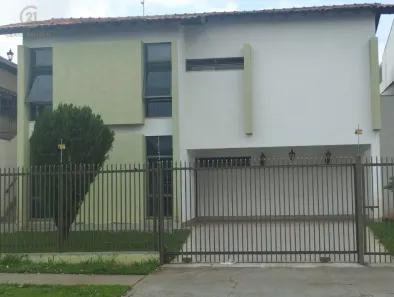 Casa com 3 Quartos à venda, 225m² no Jardim Alvorada, Londrina
