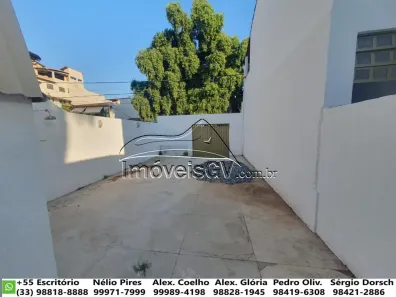 Casa com 6 Quartos à venda, 360m² no Ilha dos Araújos, Governador Valadares
