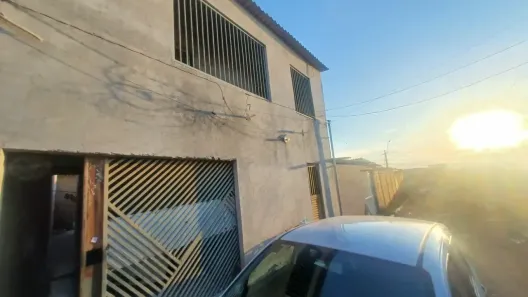Casa com 5 Quartos à venda, 200m² no Setor Habitacional Sol Nascente, Brasília