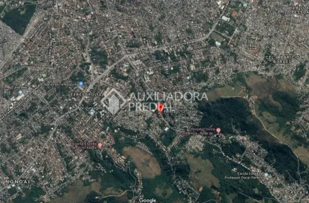 Galpão/Depósito/Armazém à venda, 463m² no Glória, Porto Alegre