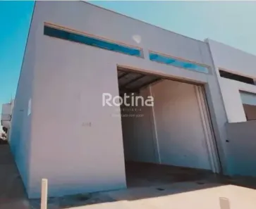 Galpão/Depósito/Armazém para alugar, 310m² no Custódio Pereira, Uberlândia