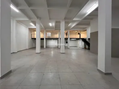 Ponto Comercial para alugar, 434m² no Passo da Areia, Porto Alegre