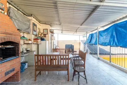 Casa com 3 Quartos à venda, 550m² no Jardim Paris, São Paulo