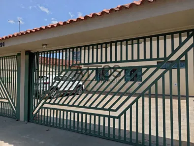 Apartamento com 3 Quartos para alugar, 65m² no Cidade Jardim, São Carlos