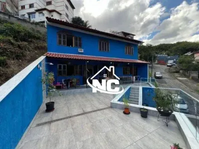 Casa de Condomínio com 3 Quartos à venda, 195m² no Santa Rosa, Niterói
