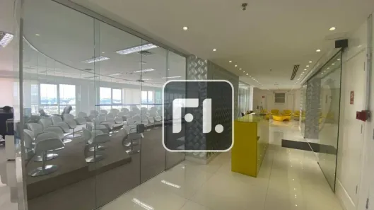 Sala Comercial à venda, 500m² no Sítio Tamboré Alphaville, Barueri