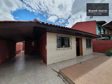 Casa de Condomínio com 4 Quartos à venda, 140m² no Uberaba, Curitiba