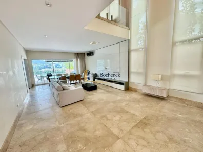Casa de Condomínio com 4 Quartos para venda ou aluguel, 380m² no Tamboré, Santana de Parnaíba