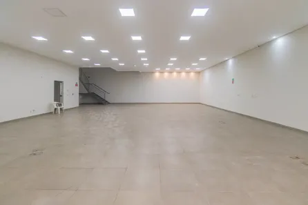 Galpão/Depósito/Armazém à venda, 669m² no Santo Amaro, São Paulo