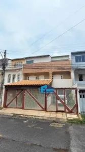 Prédio Comercial com 7 Quartos à venda, 320m² no Riacho Fundo I, Brasília