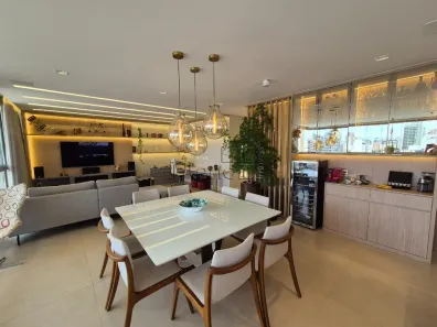 Apartamento com 3 Quartos à venda, 178m² no Cambuí, Campinas