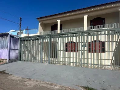 Sobrado com 4 Quartos à venda, 150m² no Recanto das Emas, Brasília
