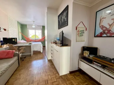 Kitnet com 1 Quarto à venda, 35m² no Cidade Baixa, Porto Alegre