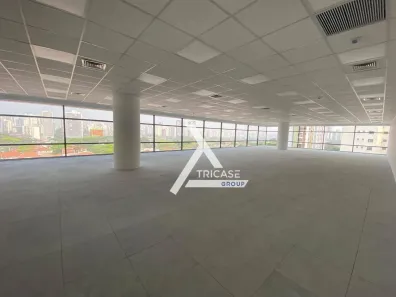 Sala Comercial para alugar, 822m² no Moema, São Paulo