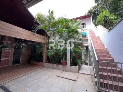 Casa com 4 Quartos à venda, 280m² no Enseada de Jacaraípe, Serra