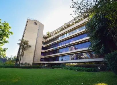 Prédio Comercial para alugar, 15557m² no Vila Clementino, São Paulo