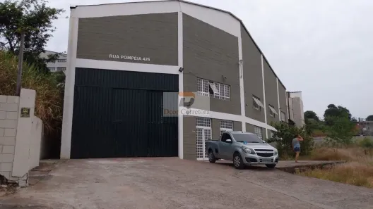 Galpão/Depósito/Armazém à venda, 730m² no Chácaras Marco, Barueri