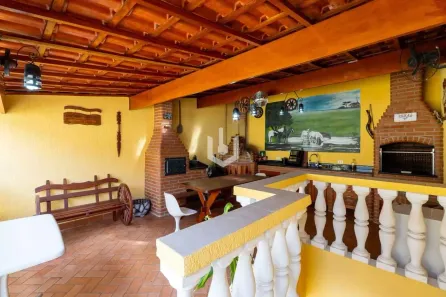 Casa com 2 Quartos à venda, 150m² no Jardim Regis, São Paulo