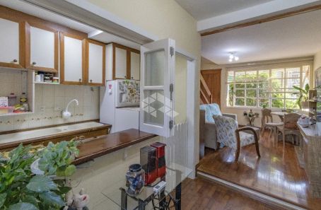Casa com 2 Quartos à venda, 78m² no Tristeza, Porto Alegre