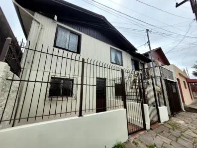 Casa com 2 Quartos para alugar, 50m² no Cruzeiro, Caxias do Sul