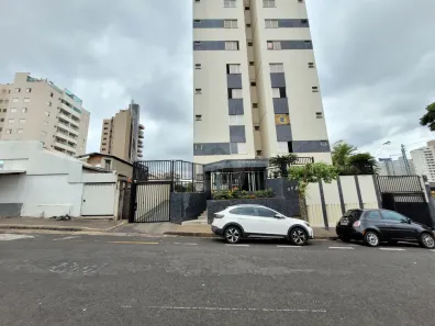 Apartamento com 3 Quartos para alugar, 76m² no Martins, Uberlândia