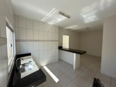 Casa com 3 Quartos à venda, 85m² no Tocantins, Uberlândia