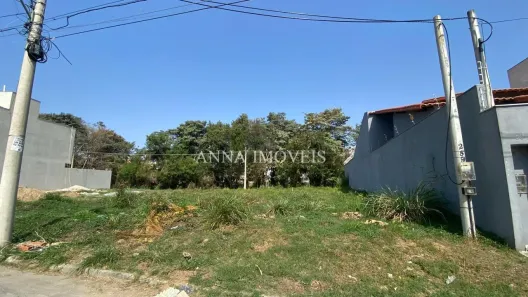 Lote/Terreno à venda, 324m² no Aero Clube, Volta Redonda
