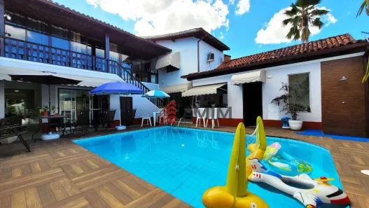Casa com 4 Quartos à venda, 410m² no Piratininga, Niterói