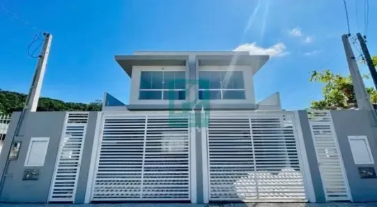 Sobrado com 3 Quartos à venda, 154m² no Morrinhos, Bombinhas