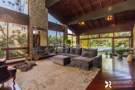 Casa de Condomínio com 4 Quartos à venda, 600m² no Cavalhada, Porto Alegre