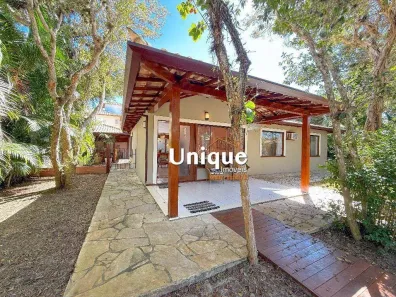 Casa de Condomínio com 4 Quartos à venda, 200m² no Village de Búzios, Armação dos Búzios