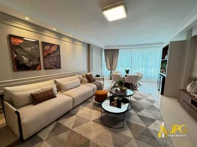 Apartamento com 3 Quartos para alugar, 96m² no Centro, Balneário Camboriú