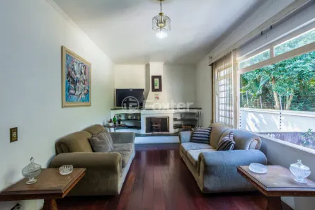 Casa com 4 Quartos à venda, 264m² no Jardim Virginia Bianca, São Paulo