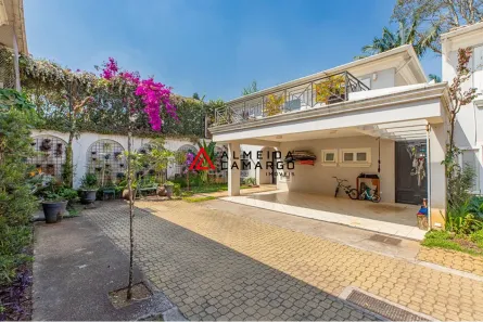 Casa de Condomínio com 4 Quartos à venda, 250m² no Jardim Cordeiro, São Paulo