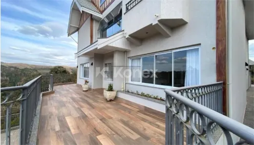 Casa de Condomínio com 6 Quartos à venda, 794m² no Alto do Capivari, Campos do Jordão
