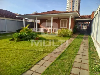 Casa com 3 Quartos à venda, 388m² no Martins, Uberlândia