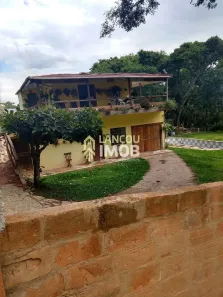 Fazenda/Sítio com 3 Quartos à venda, 10m² no Caioçara, Jarinu