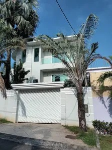 Casa de Condomínio com 4 Quartos à venda, 600m² no Campo Grande, Rio de Janeiro