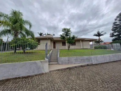 Casa com 3 Quartos para alugar, 147m² no Petrópolis, Novo Hamburgo