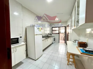 Apartamento com 2 Quartos para alugar, 95m² no Itararé, São Vicente