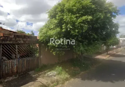 Lote/Terreno à venda, 250m² no Granada, Uberlândia