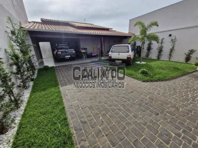 Casa com 2 Quartos à venda, 160m² no São Jorge, Uberlândia